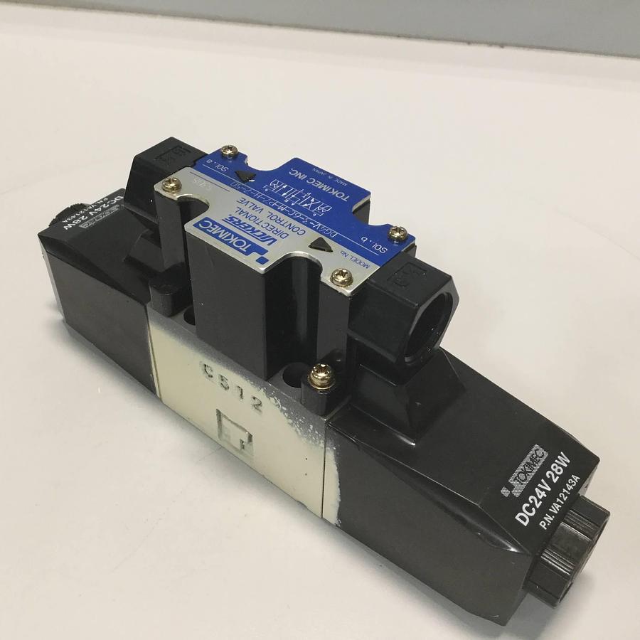 Used VICKERS Directional Control Valve DG4V36CMP7H750 USED