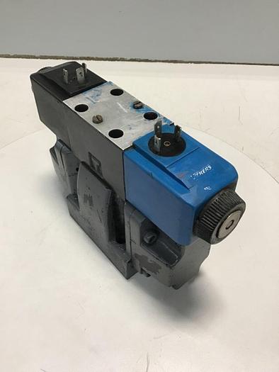 Used VICKERS Directional Control Valve DG5S52CTMUH721 #144655