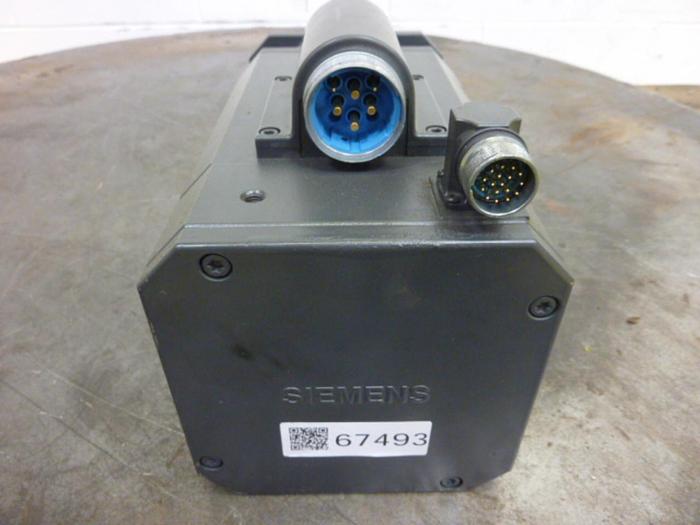 Used SIEMENS 3 Phase Servo Motor 1FT6084-8AK71-3AA1 Used