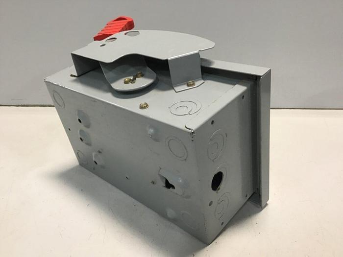 Used SIEMENS 30 Amp Safety Disconnect Switch HNF361 VBII #130006