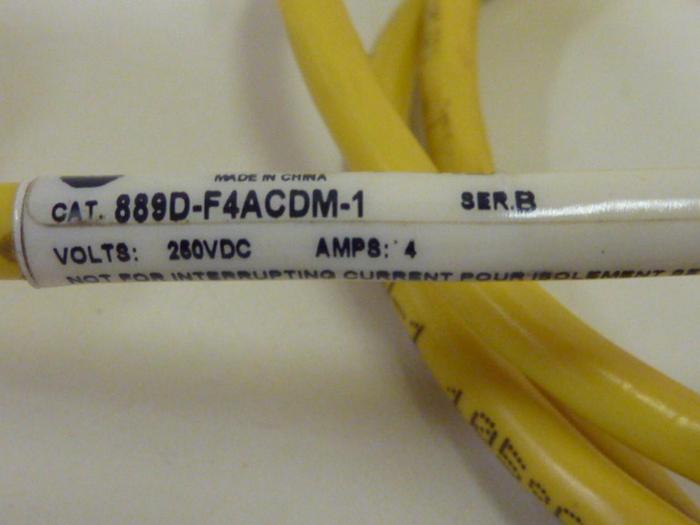 Used ALLEN BRADLEY Photoswitch & Cable 889D-F4ACDM-1 SER B #55404