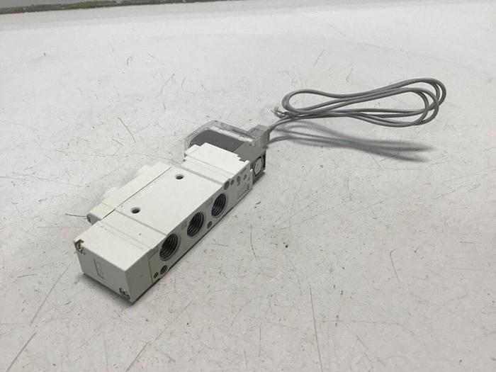 Used SMC Solenoid Valve SY5120-3LZ-01T #118822