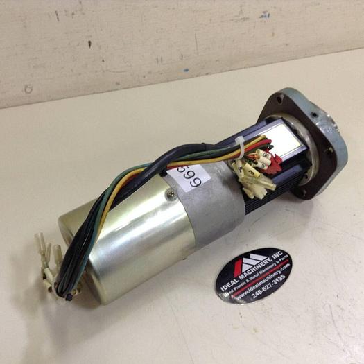 Used YASKAWA AC Servo Motor USASEM-02YRW12 Used
