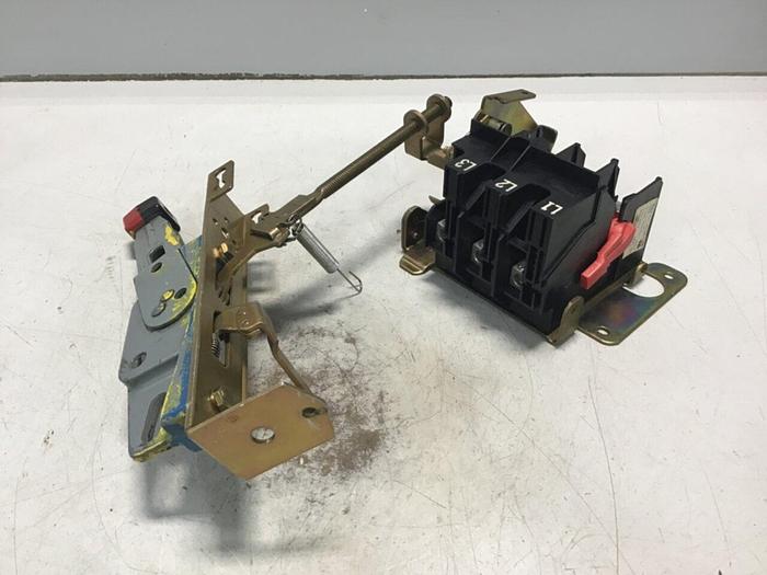 Used SQUARE D Disconnect Switch HU-30-SV Used