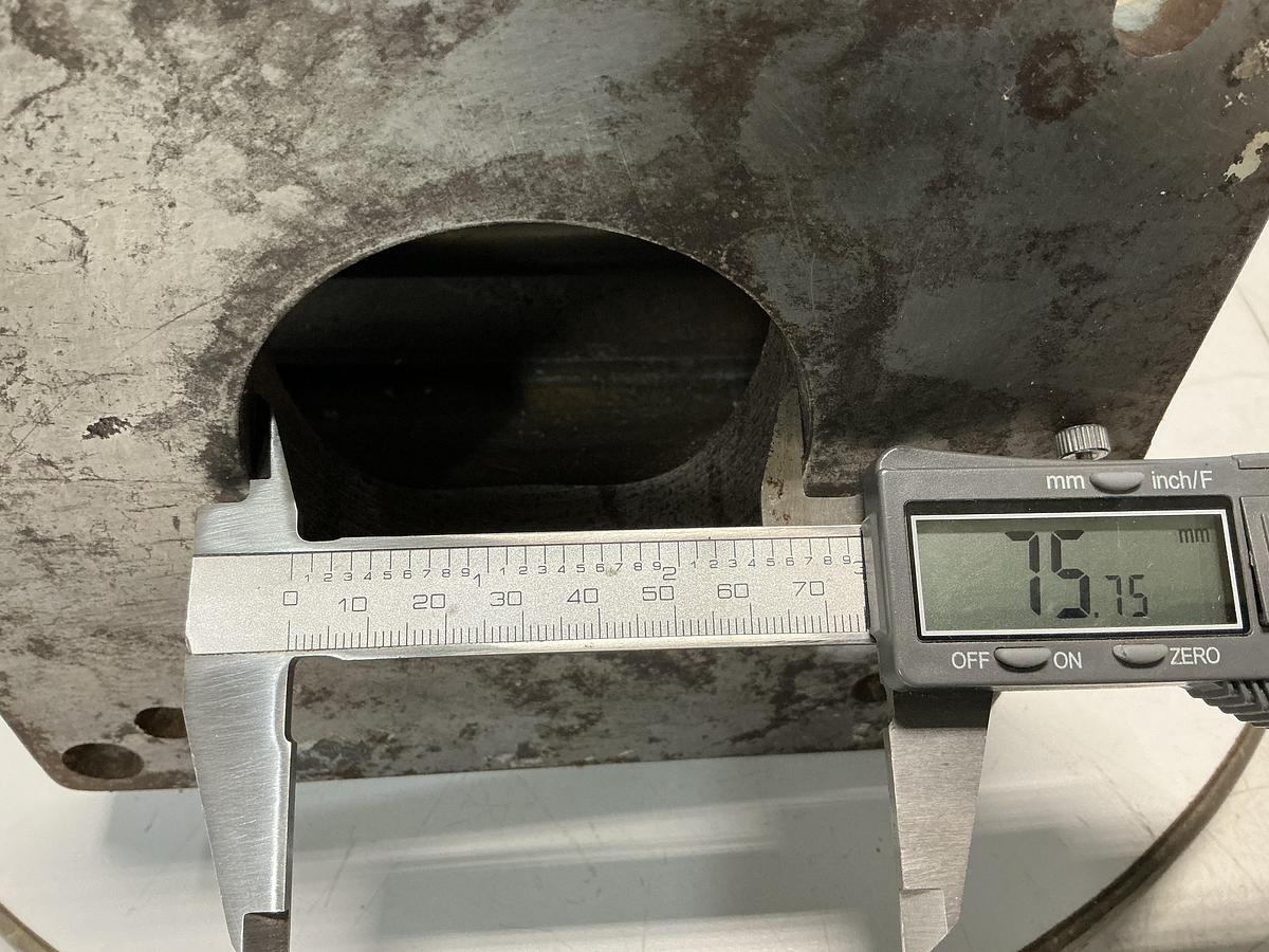 Used METAL FABRICATOR NO MODEL NUMBER / NO TAG