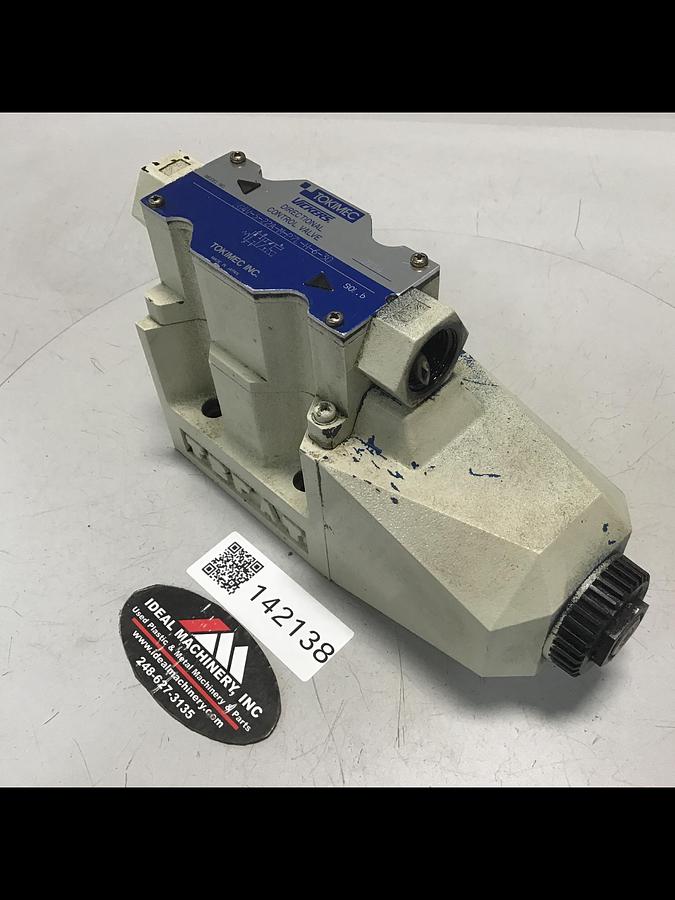 Used VICKERS DG4V-5-22A-M-P7L-H-6-30