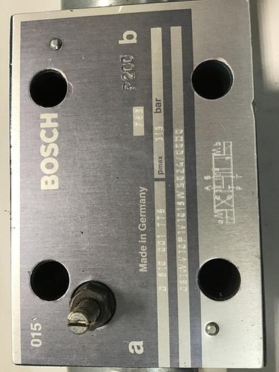 Used BOSCH Valve 0 810 001 776 #144616