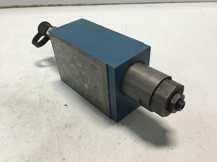 Used BOSCH Pressure Relief Valve 0 811 145 117 Used