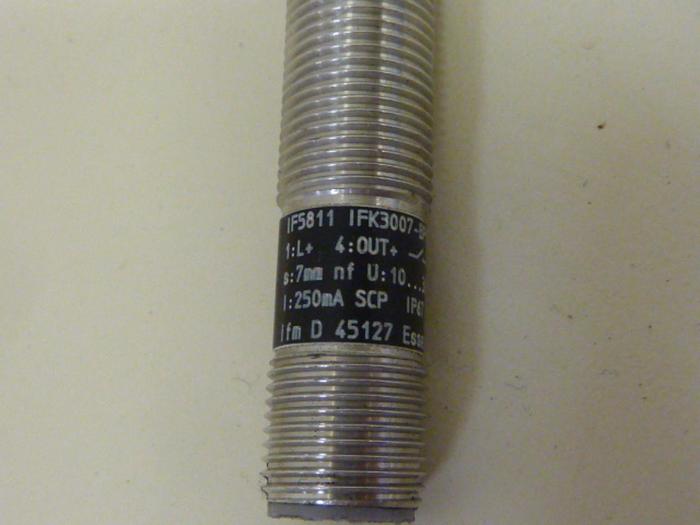 Used IFM Proximity Switch IF5811 #53157