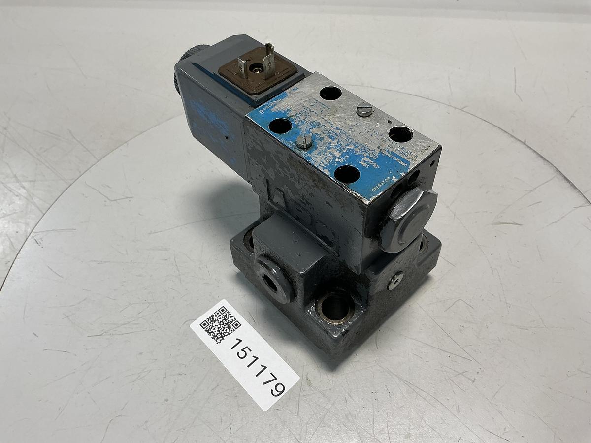 Used VICKERS DG4V-3-2AL-M-U-HL7-60