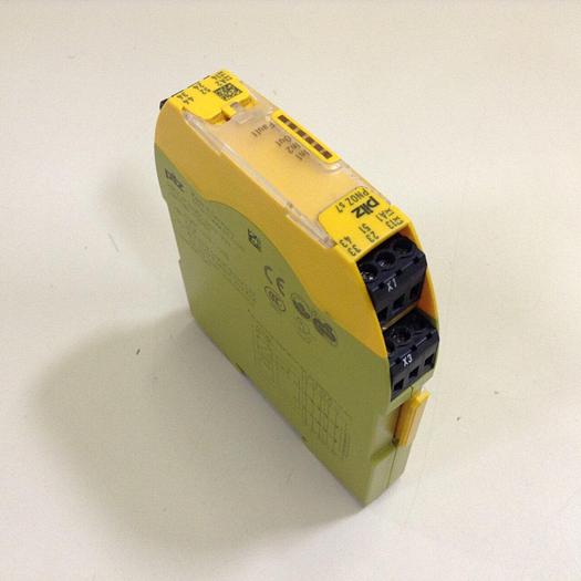 Used PILZ Safety Relay PNOZS724VDC4N/O1N/C #70236