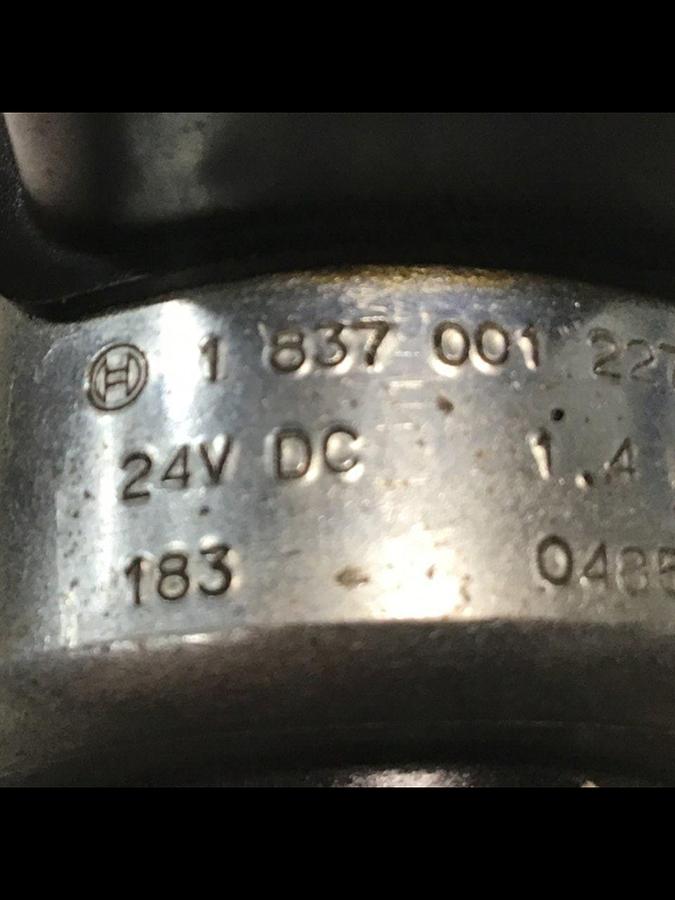 Used BOSCH Directional Valve 0 810 091 423 Used