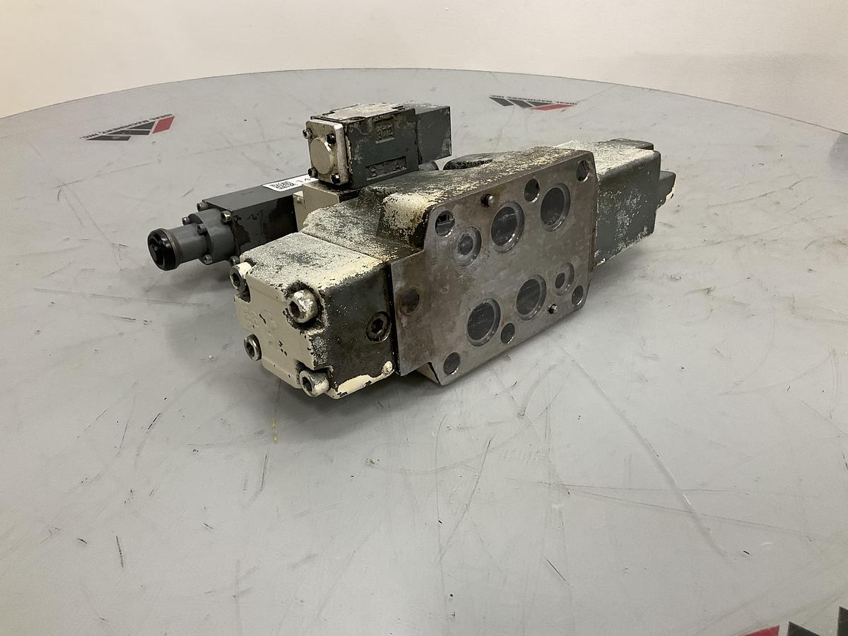 Used REXROTH 4WRZ25W3325-50/6A94N9FK4