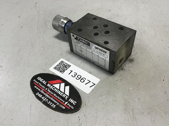 Used VICKERS DGMFN3XP2W10JAS2B