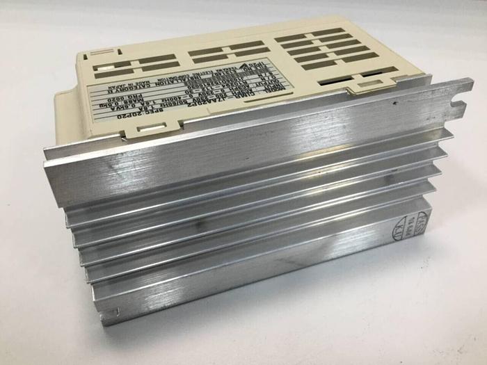 Used YASKAWA VS Mini J7 Drive CIMR-J7AA20P2 #98526