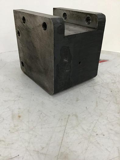 Used CINCINNATI MILACRON Clamp Spacer 3930128 #125632