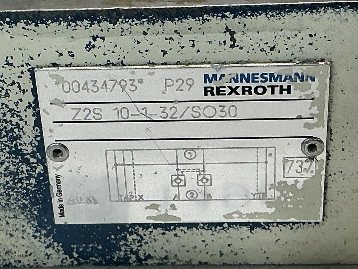 Used REXROTH Z2S 10-1-32/SO30