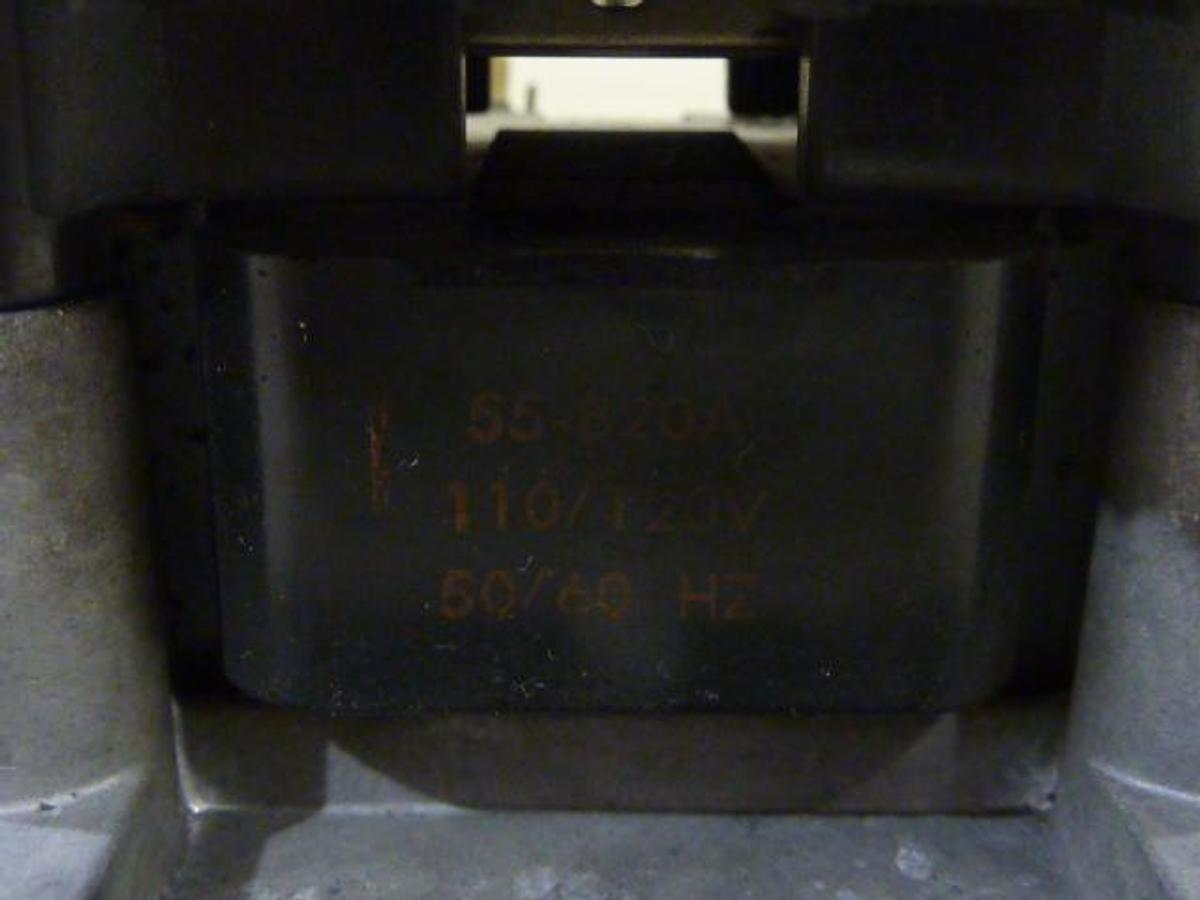 Used GENERAL ELECTRIC / GE Contactor CR253DB302AAA Used