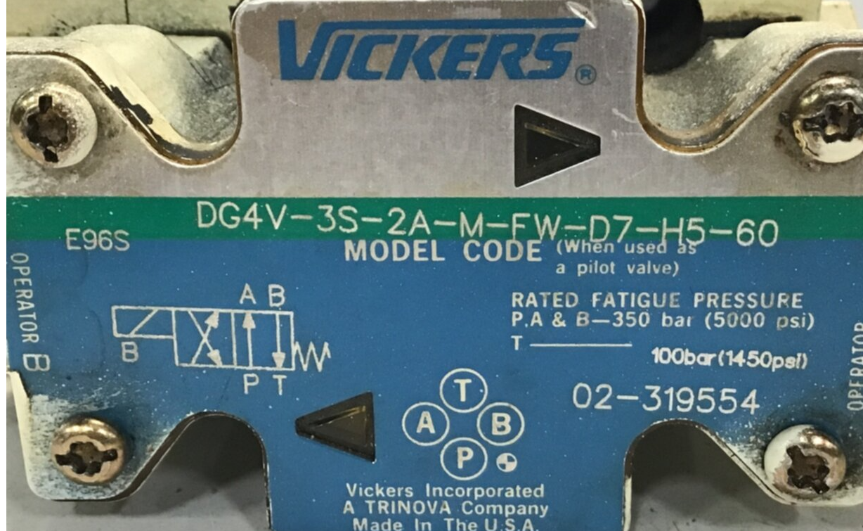 Used VICKERS Valve DG4V-3S-2A-M-FW-D7-H5-60 USED