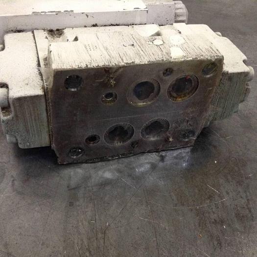 Used YUKEN Directional Valve DSHG-04-3C2-E-D24-5087 #70786