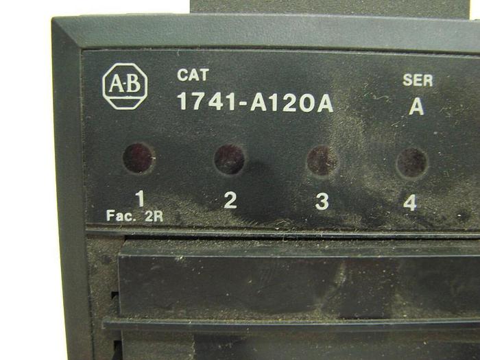 Used ALLEN BRADLEY Input Module 1741-A120A SER A #12196