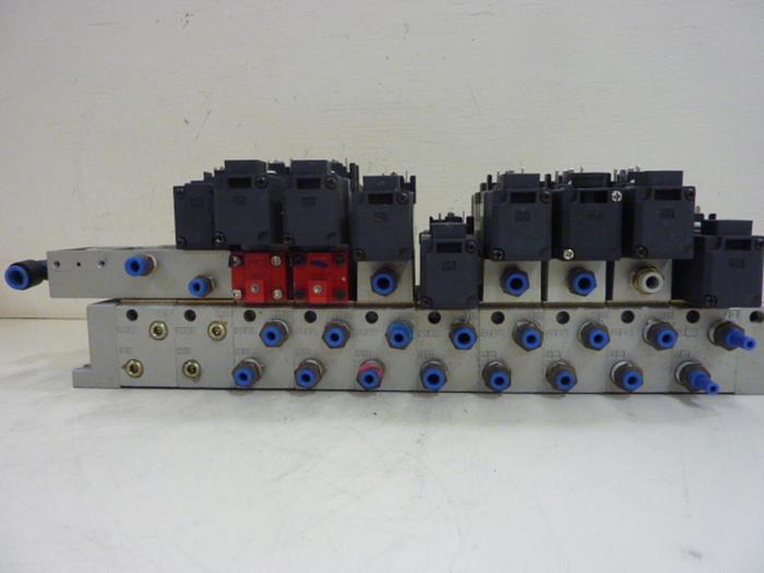 Used SMC Control Block w/ Valves VS7-6-FG-S-3 #60106