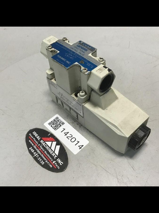 Used VICKERS Tokimec Directional Control Valve DG4V-3-2AL-M-P7-H-7-50 USED