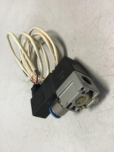 Used SMC Solenoid Valve EVT307V-5D-02F #121074
