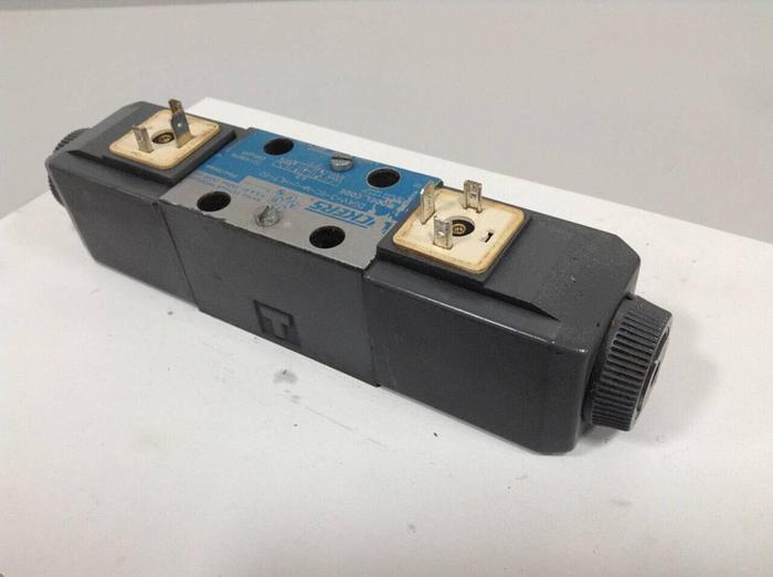 Used VICKERS Directional Valve DG4V-3-6C-M-U-HL7-60 #89733
