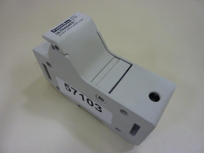 Used FERRAZ SHAWMUT 60 Amp Fuse Holder US6J1 #57103