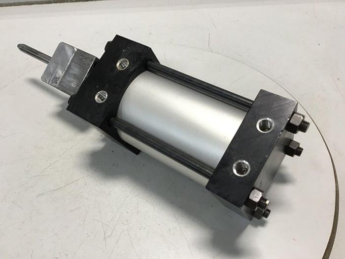 Used TRD MANUFACTURING INC Cylinder 2.5X2.5 #118966