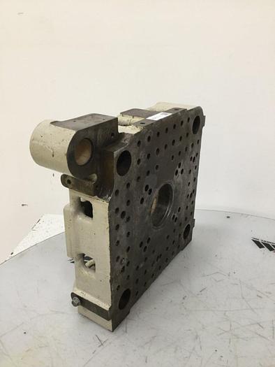 Used CINCINNATI MILACRON Stationary Platen VST33-2.97 / SP Used