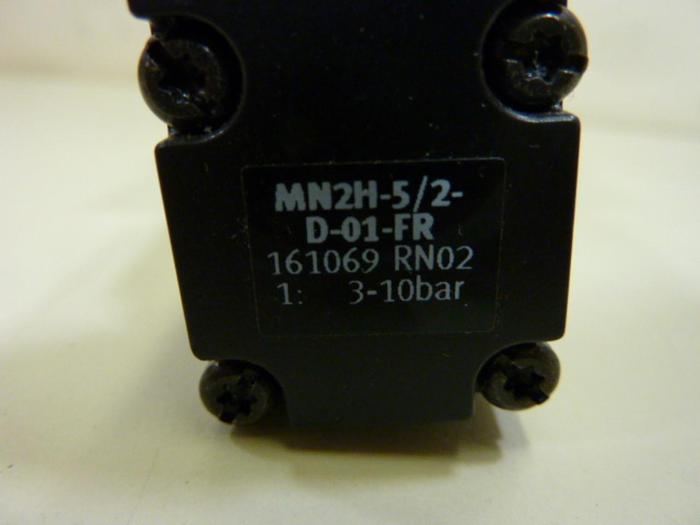 Used FESTO Solenoid Valve MM2H-5/2-D-01-FR #52398