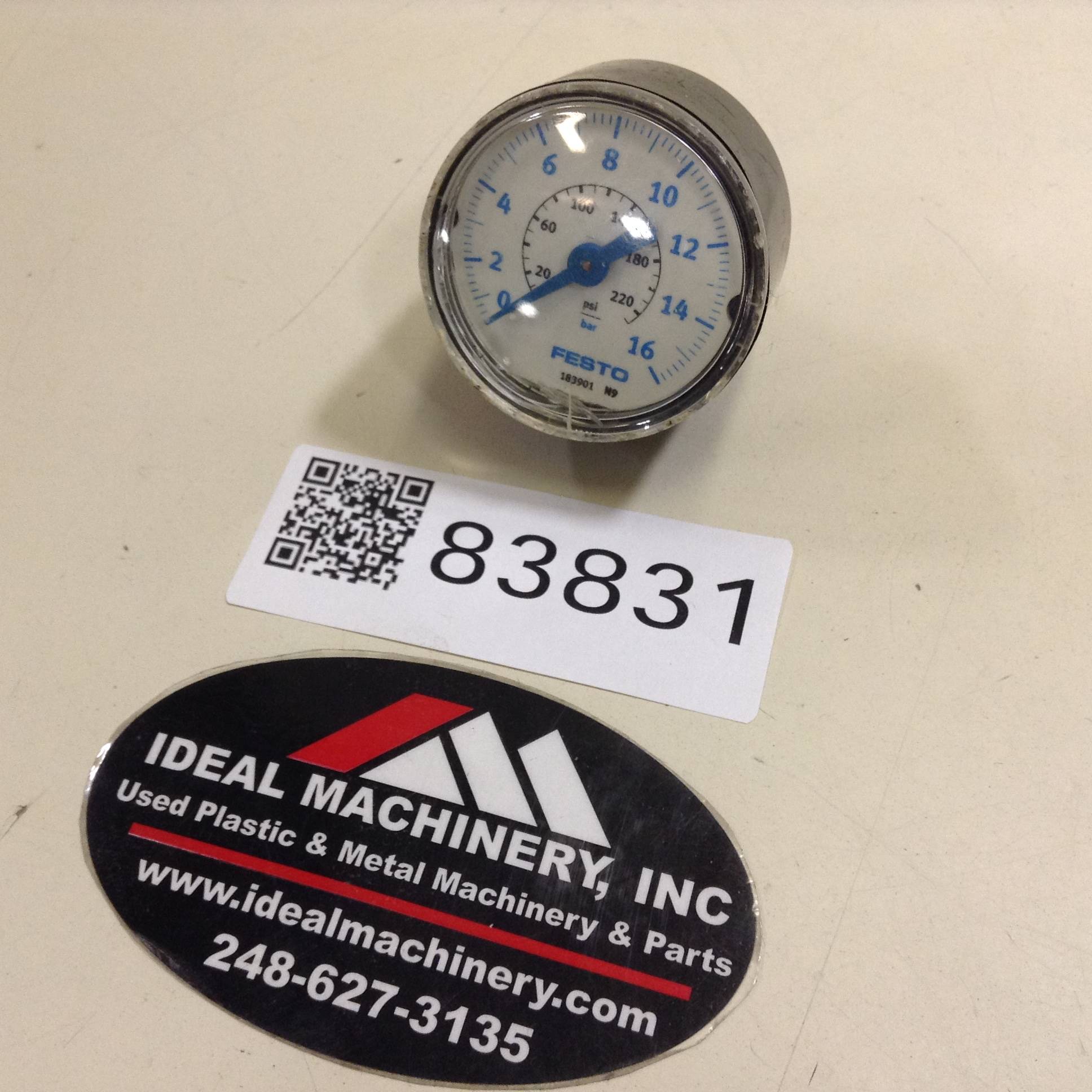 Used FESTO Pressure Gauge 183901 Used