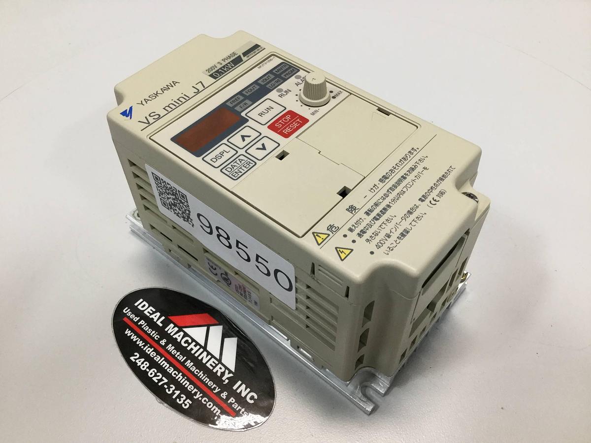 Used YASKAWA VS Mini J7 Inverter CIMR-J7AA20P1 USED