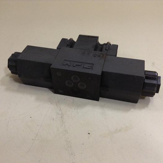 Used YUKEN Directional Valve DSG-01-3C26-D24-50278 #82387