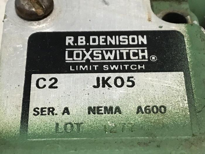 Used TELEMECANIQUE Lox-Switch C2JK05 #122126