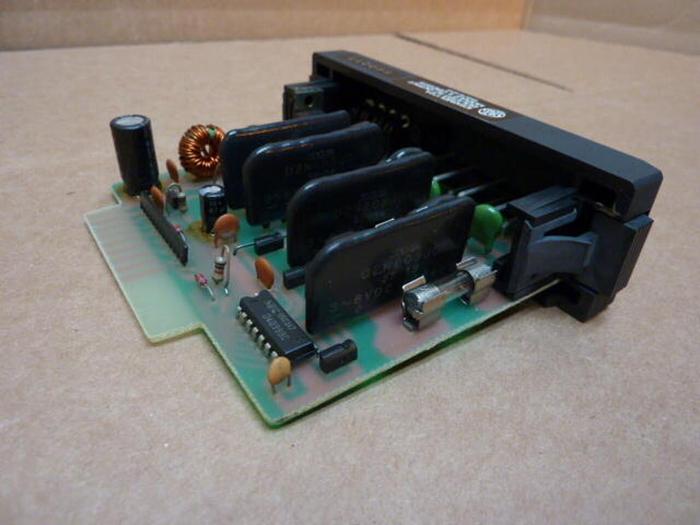 Used GENERAL ELECTRIC / GE AC Output Module IC610MDL176A #27647