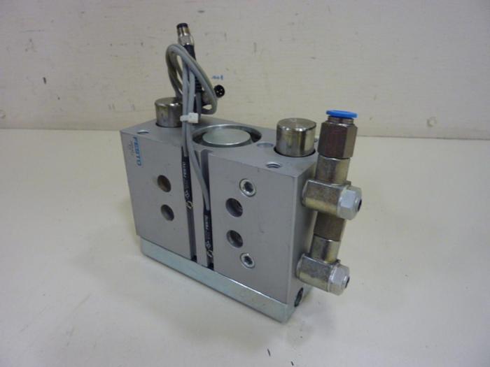 Used FESTO Pneumatic Cylinder DFM-40-25-P-A-GF #57340