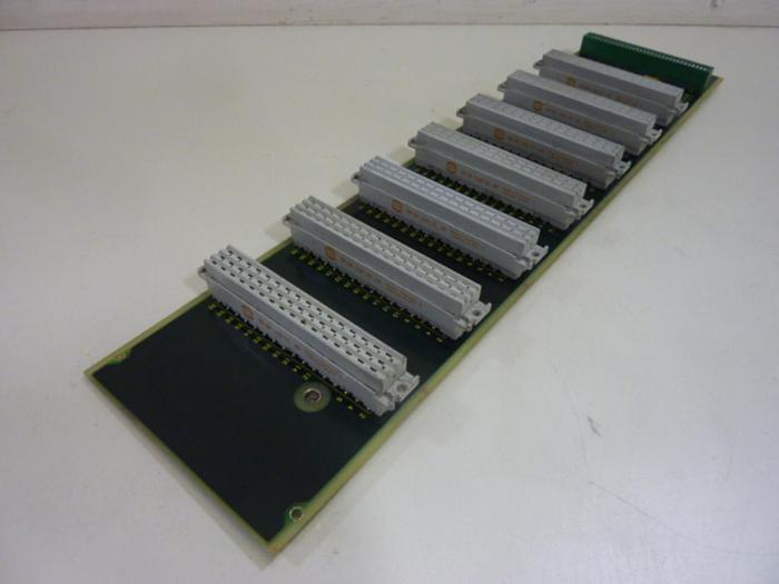 Used SIEMENS Circuit Board 6ES5 700-2LA1 #51710
