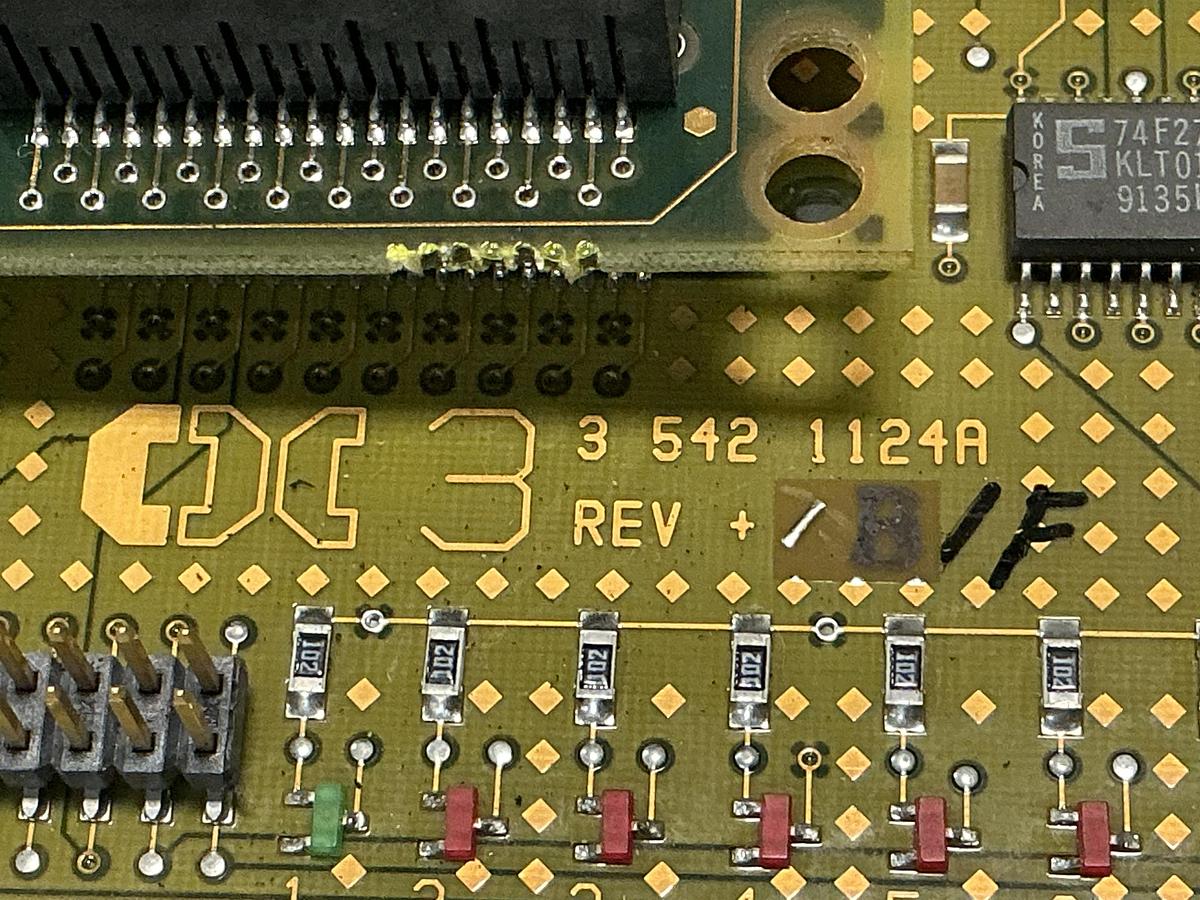 Used CINCINNATI MILACRON 3 542 1124A