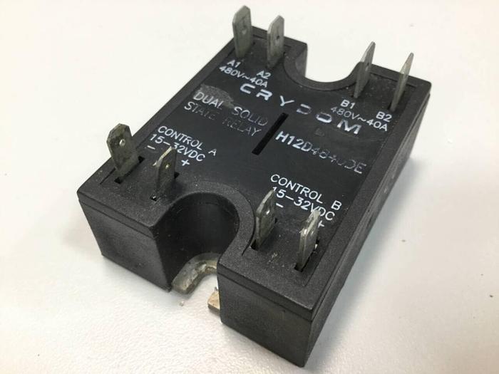 Used CRYDOM Dual Solid State Relay H12D4840DE #98073