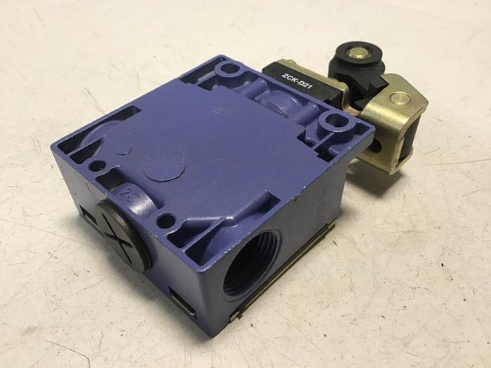 Used TELEMECANIQUE Limit Switch XCK-M #122101