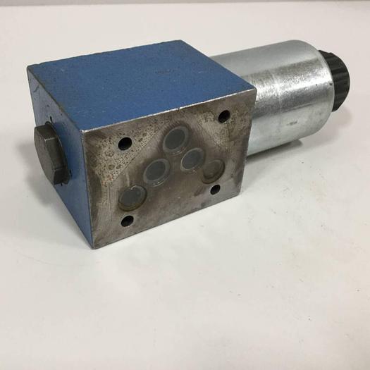 Used MANNESMANN REXROTH Valve 4WE10EA33/CG24N9K4 Used