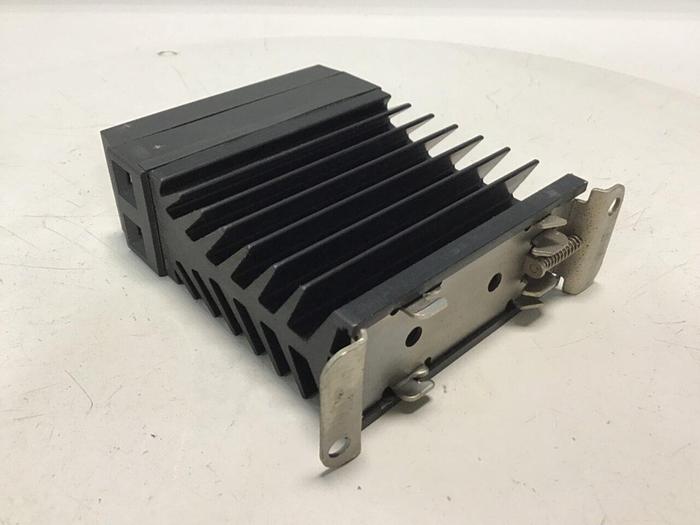 Used CONTINENTAL INDUSTRIES Solid State Relay RSDA-660-25-1DE #134733