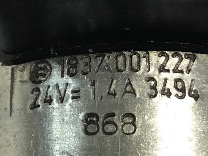 Used BOSCH Directional Valve 0 810 091 227 Used