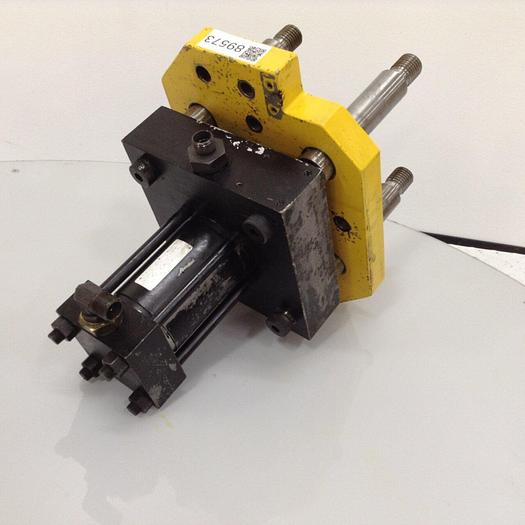 Used VAN DORN 85-RS-3FHT Hydraulic Ejector Box 308216 / 44443 C Used