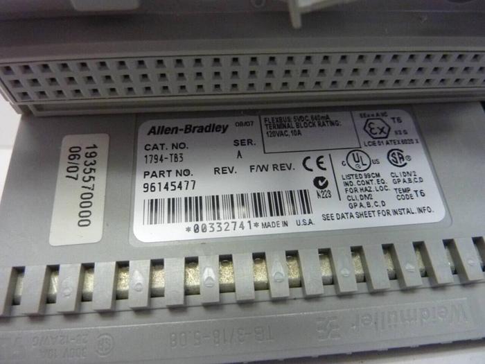 Used ALLEN BRADLEY Input Module 1794-IB16 SER A #49471