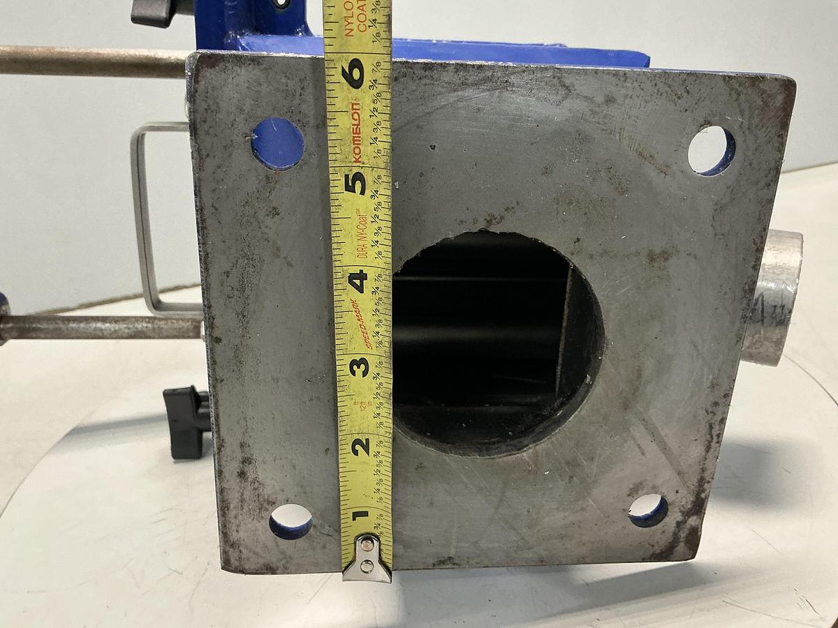 Used NO MAKE NAME NO MODEL NUMBER / NO TAG