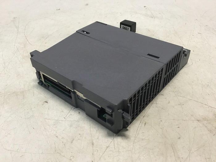 Used MITSUBISHI Isolated Thermocouple Q64TDV-GH Used